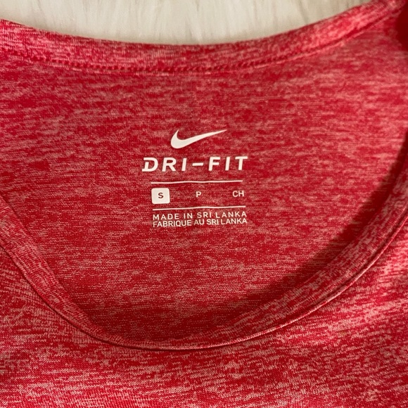 Nike Dri-Fit Tank Top - Picture 6 of 6